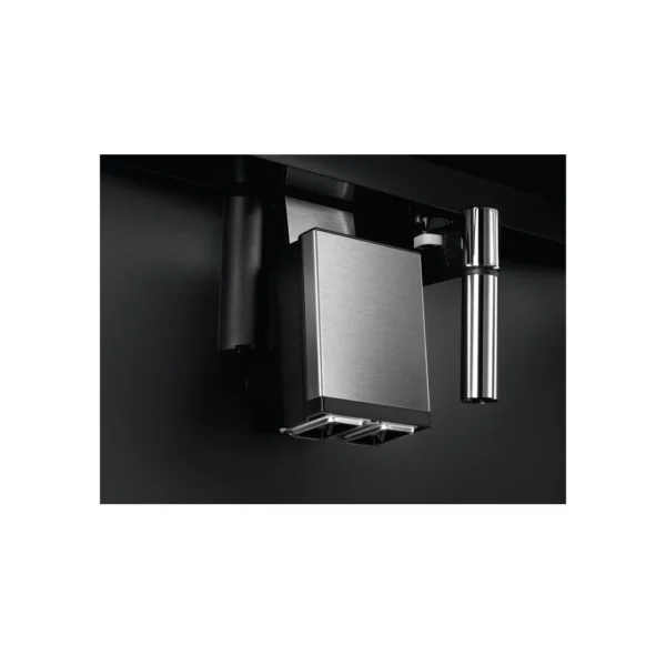 machine à expresso electrolux ebc85x